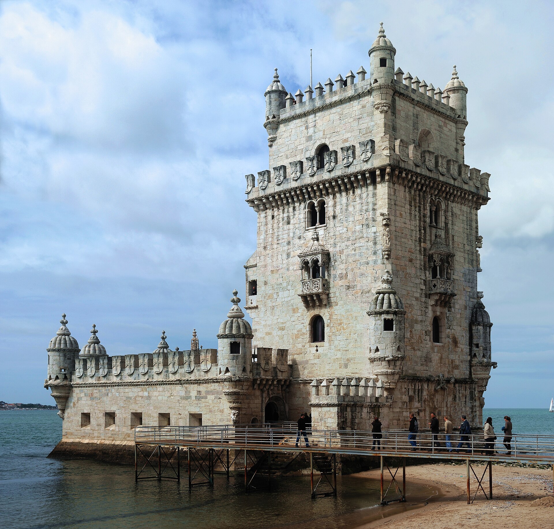 Lisbon In 48 Hours: Belem To Alfama cover photo
