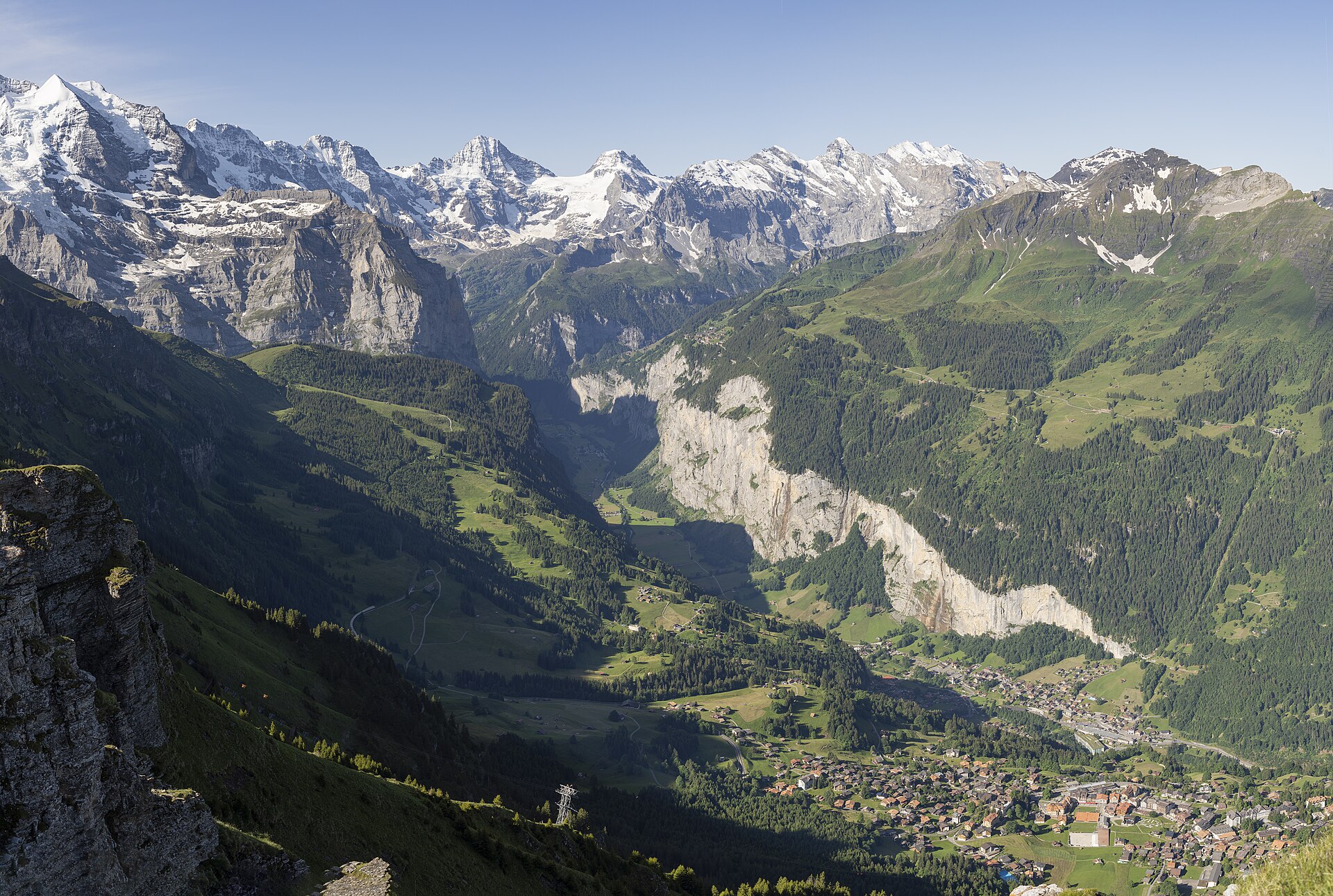 Interlaken & The Jungfrau: Three Alpine Days cover photo